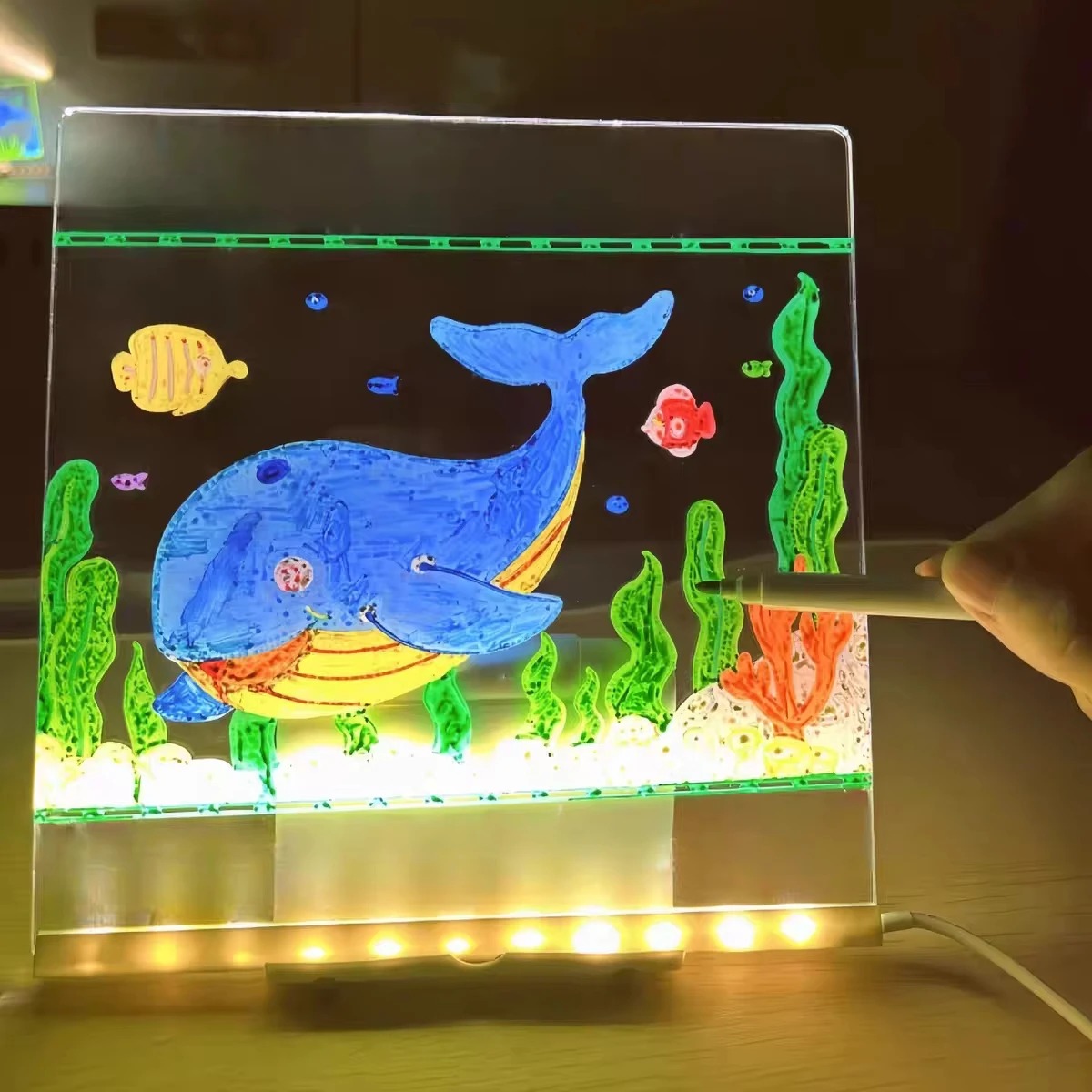 لوحة رسم للأطفال ماجيك جلو: جه - مراجعة Kids Education Board وسعره
